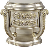 Danae Bedroom Set In Champagne And Gold Finish