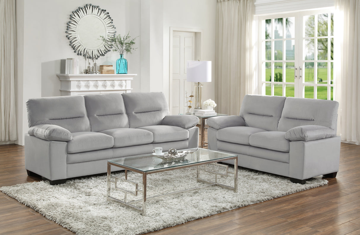 Keighly Gray Loveseat