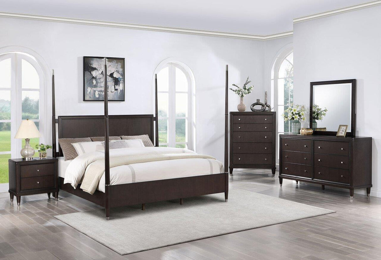 Emberlyn Bedroom Set In Brown