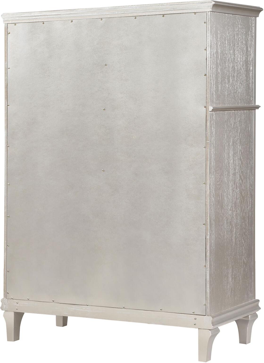 Evangeline Silver And Ivory Tufted Upholstered Platform Bedroom Set