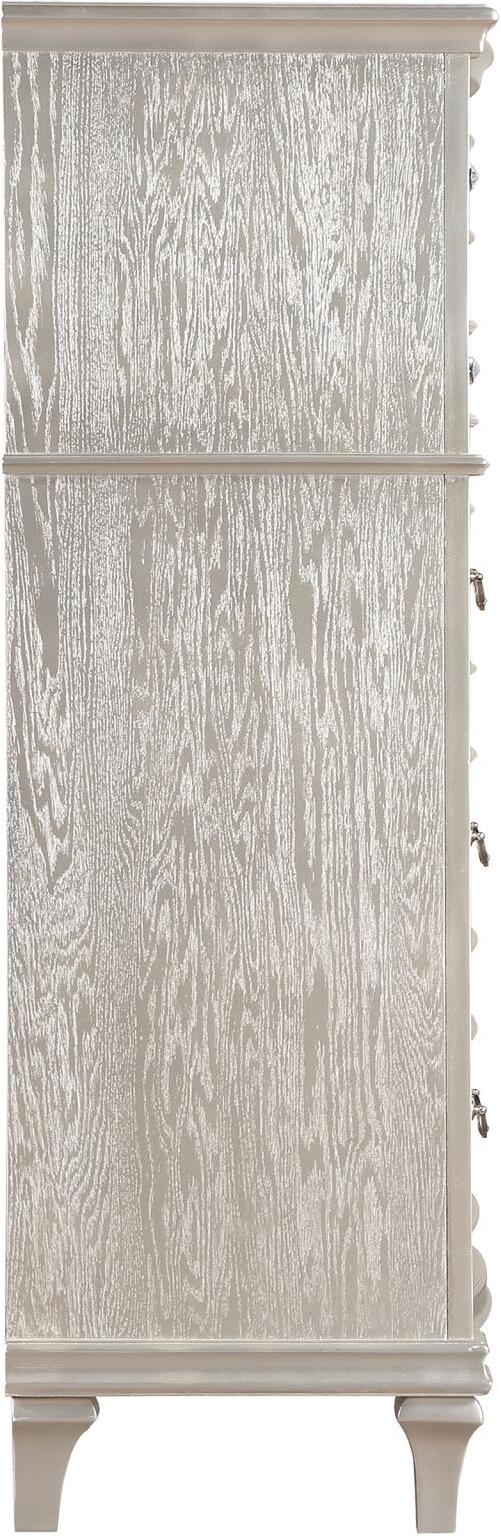 Evangeline Silver And Ivory Tufted Upholstered Platform Bedroom Set