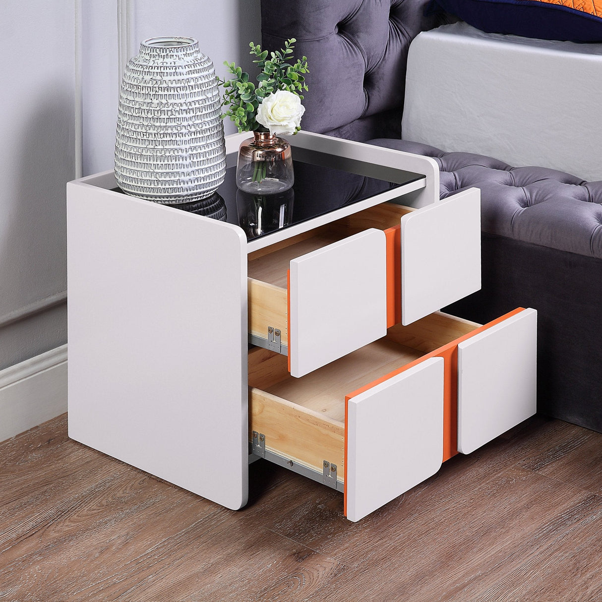 NS005IVO NIGHT STAND