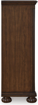 Lavinton Brown Poster Bedroom Set