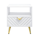 Gaines White High Gloss Finish End Table