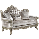 Libertee Loveseat w/3 Pillows