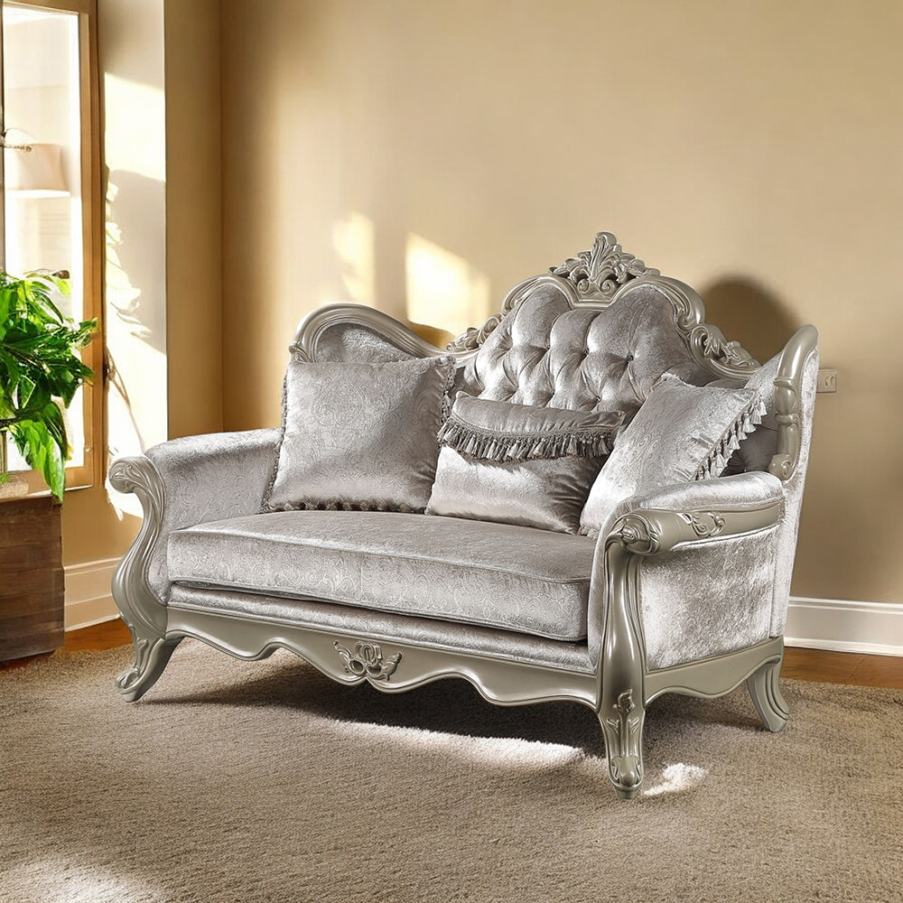 Libertee Loveseat w/3 Pillows