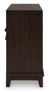 Neymorton Bedroom Set In Dark Grayish Brown