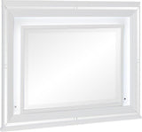 Tamsin White Metallic Storage Platform Bedroom Set